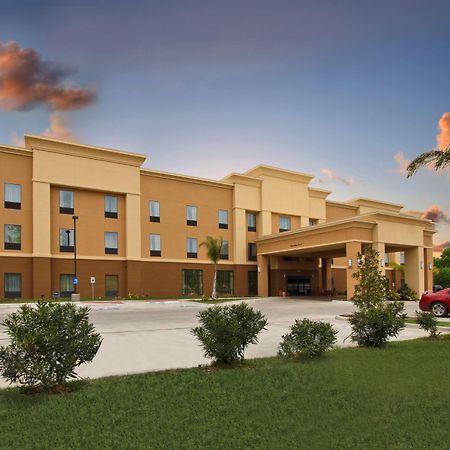 Hampton Inn Beeville Bagian luar foto