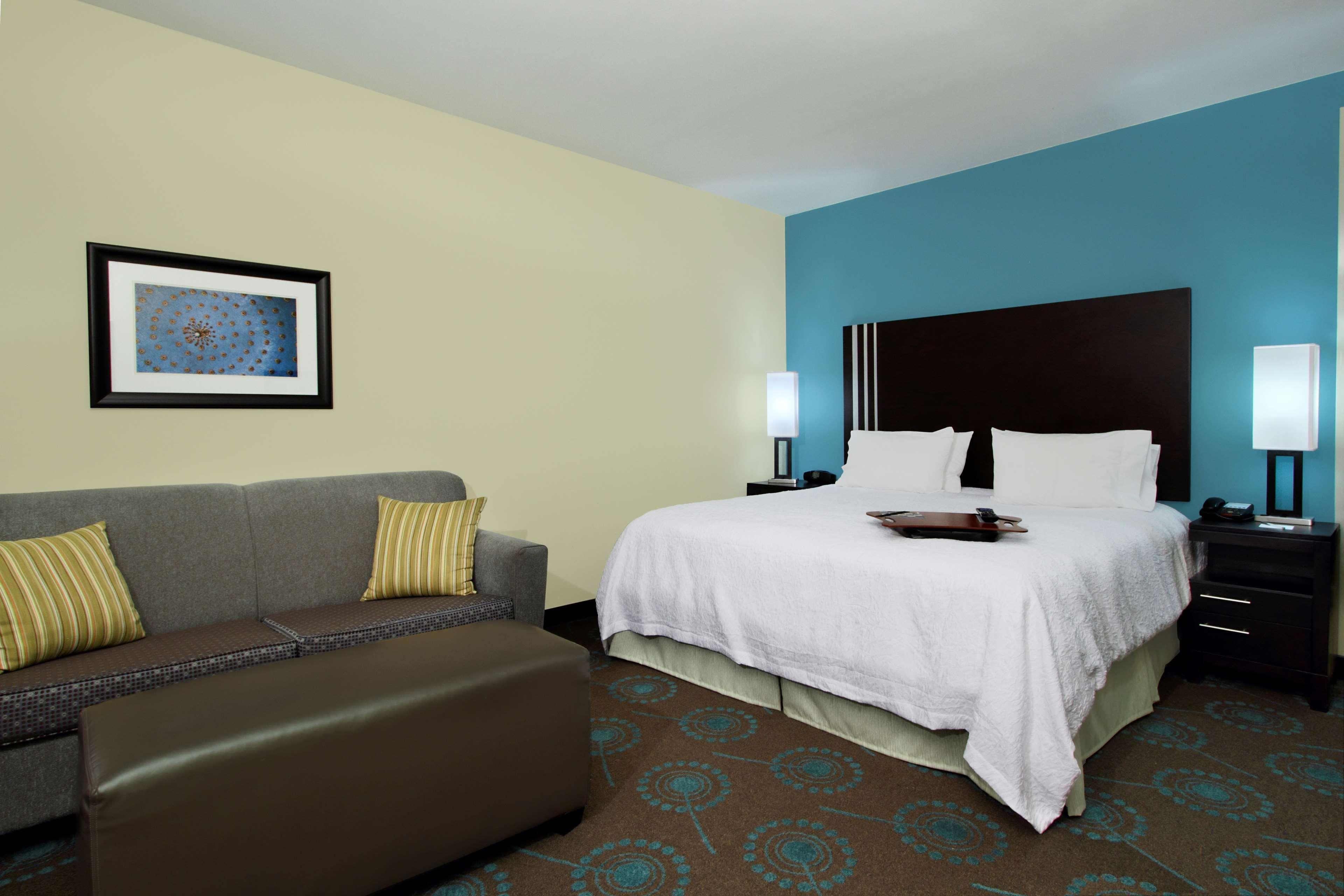 Hampton Inn Beeville Bagian luar foto