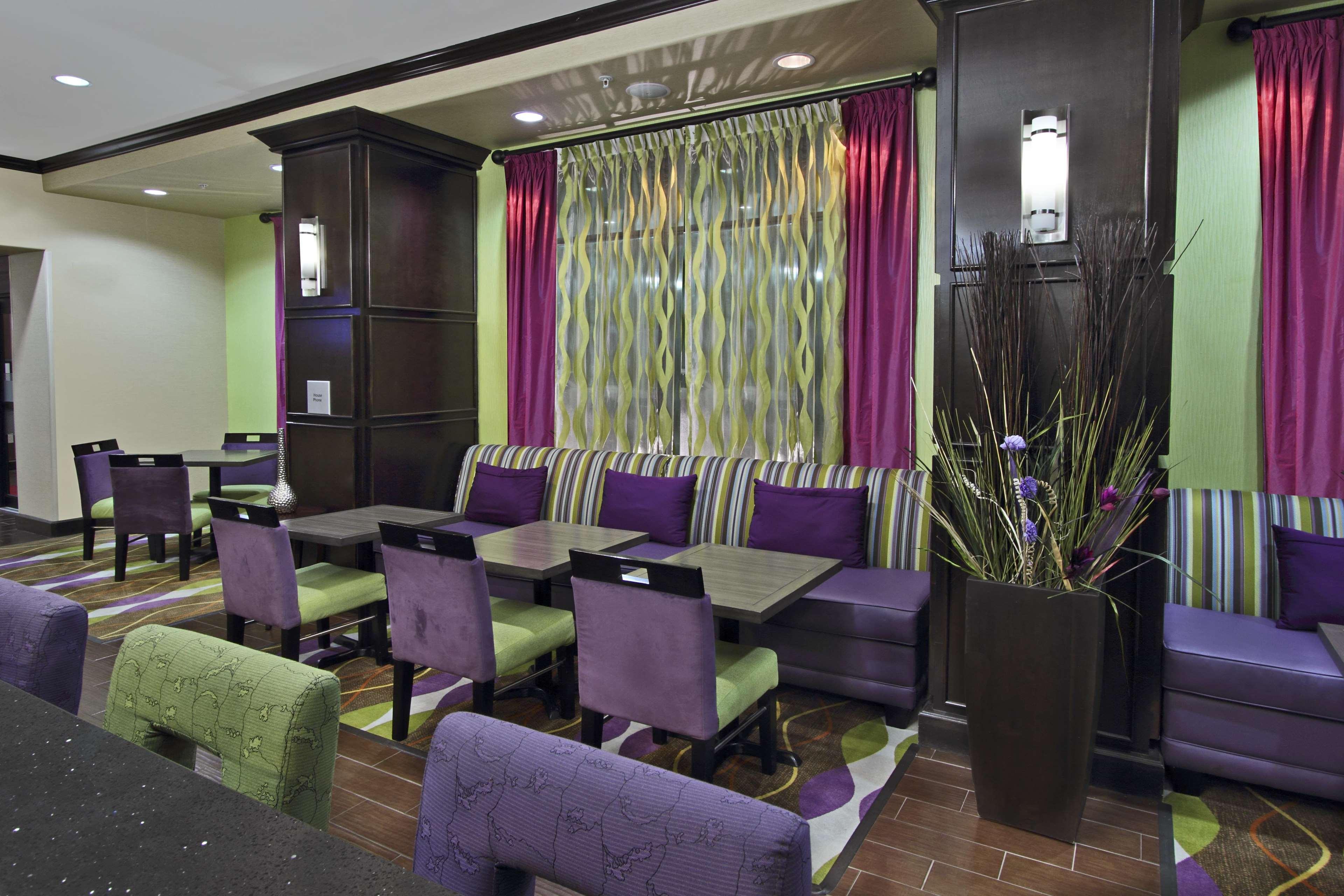 Hampton Inn Beeville Bagian luar foto