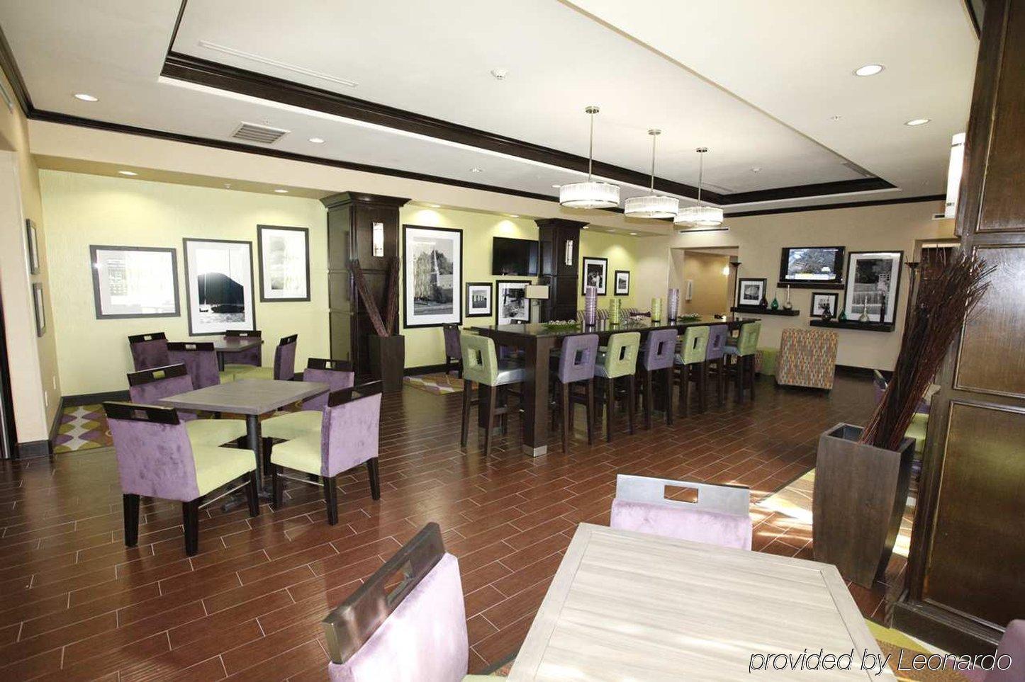Hampton Inn Beeville Restoran foto