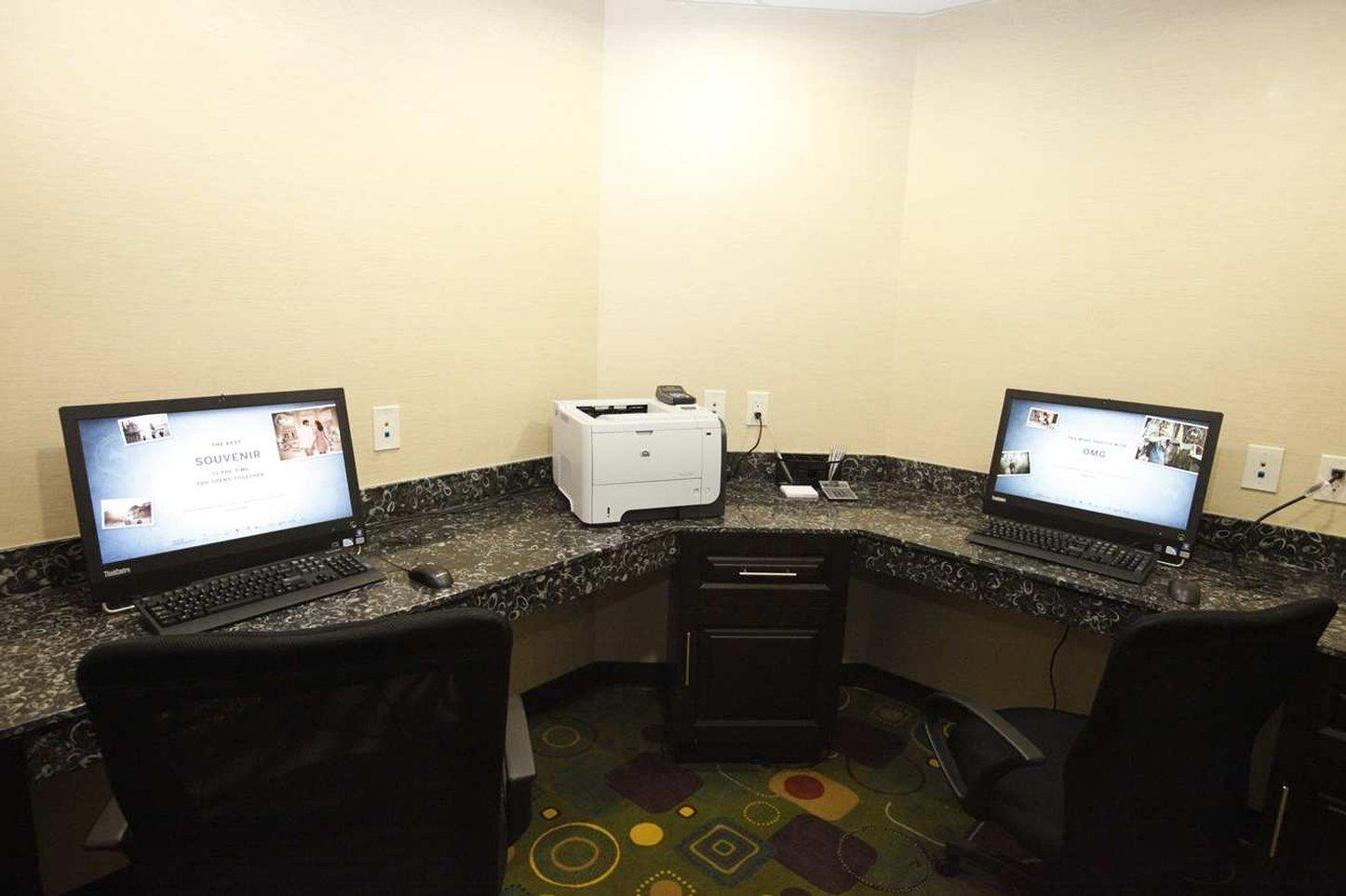 Hampton Inn Beeville Bagian luar foto